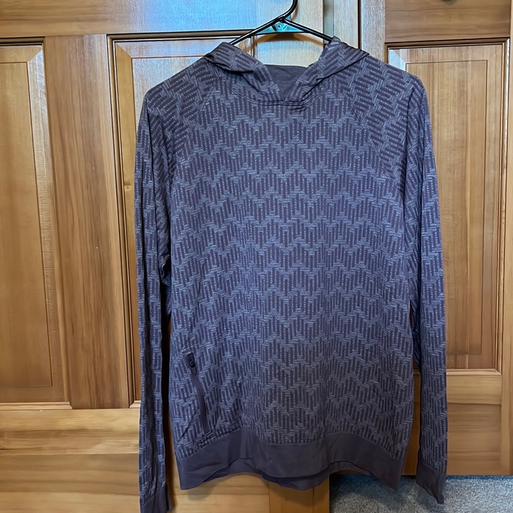 Lululemon Long Sleeve - Picture 1 of 4